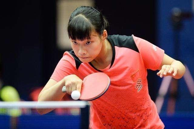 借着全能的 借着全能的