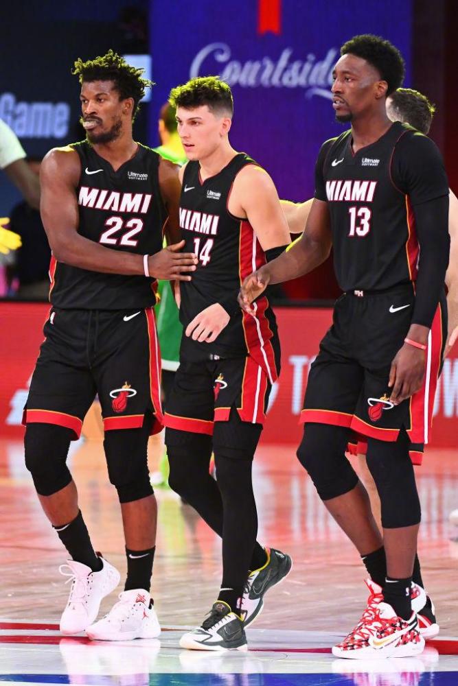 的公众人物 的公众人物