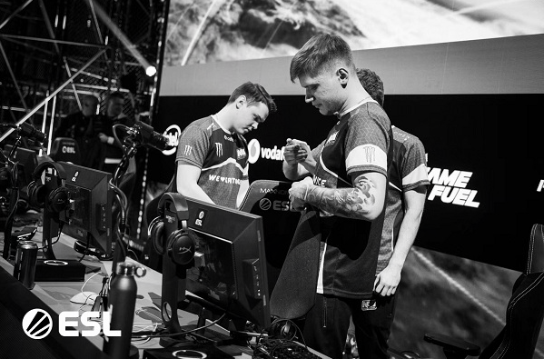 了他的乐观 了他的乐观