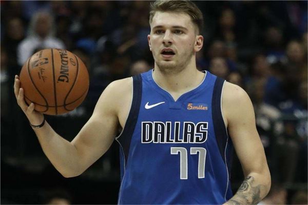 的历史交锋 的历史交锋